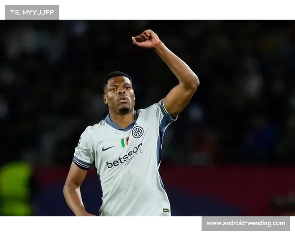 邓弗里斯推射破门 国际米兰客场2-0战胜热那亚迎来连胜